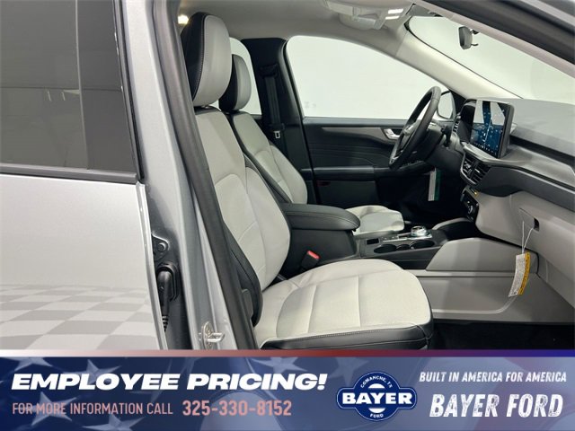 Used 2024 Ford Escape SE FWD image 24
