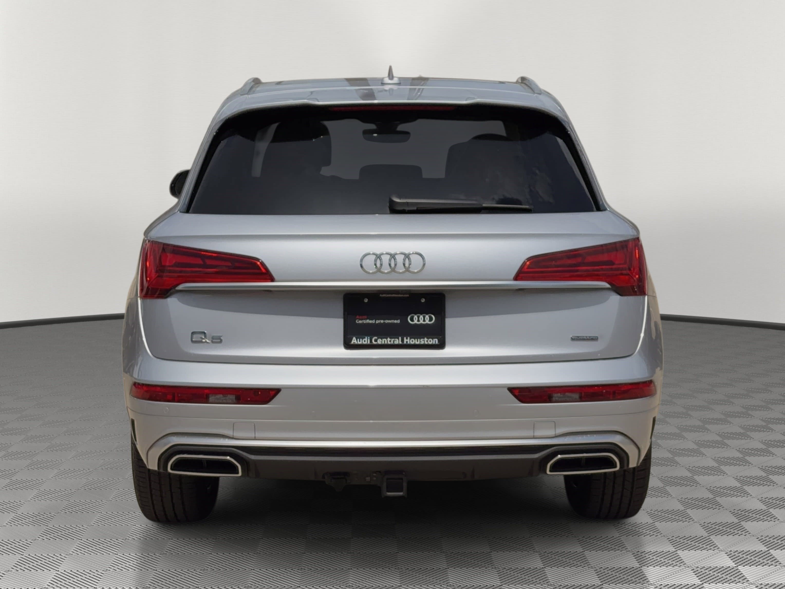 Certified 2023 Audi Q5 2.0T Premium Plus w/ Premium Plus Package image 10
