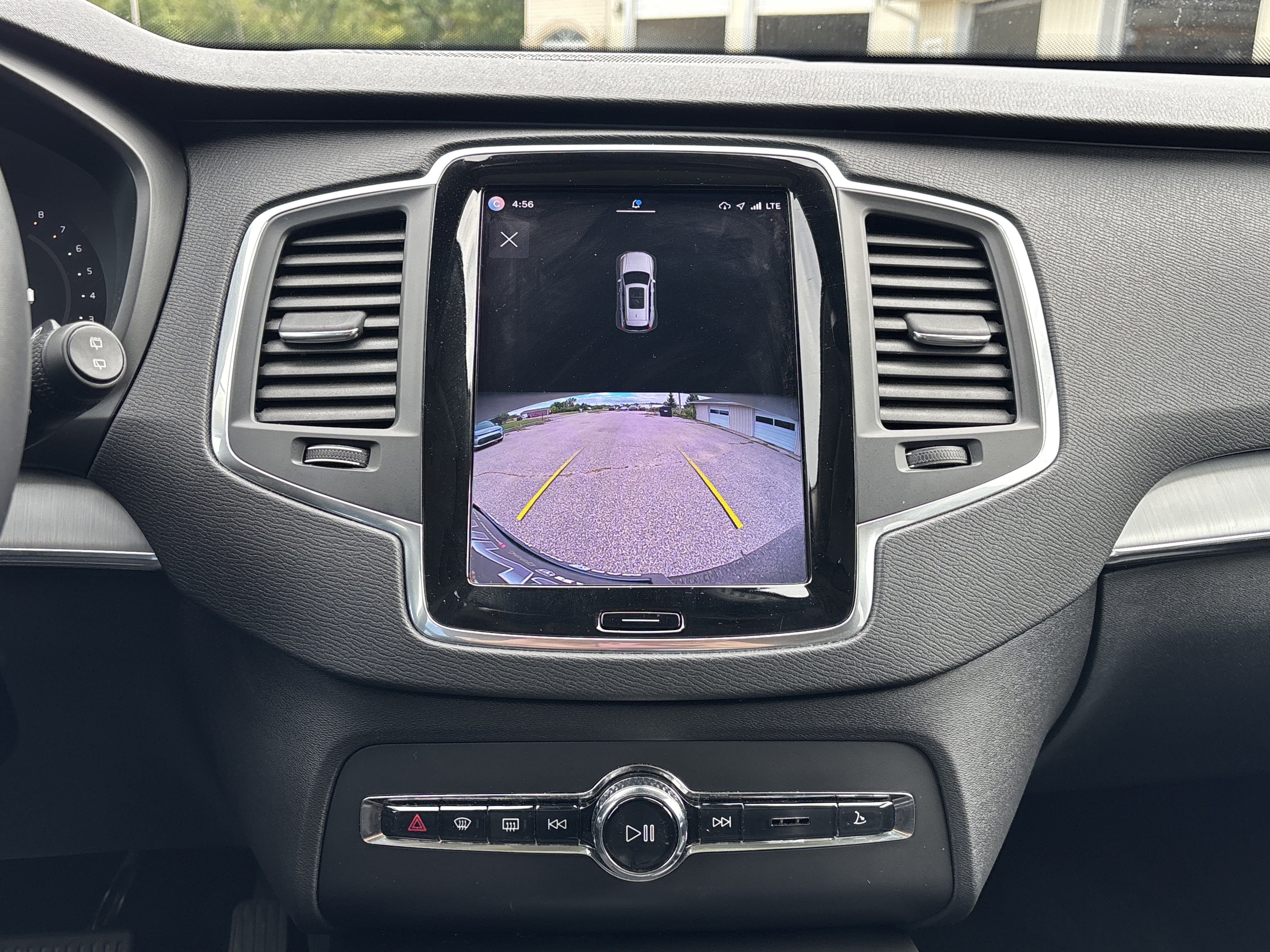 Used 2023 Volvo XC90 B5 Core AWD/4WD image 23