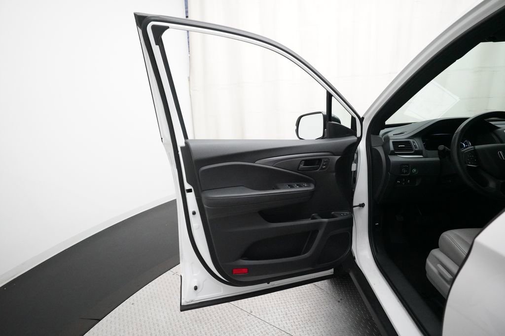 Certified 2023 Honda Passport EX-L image 28