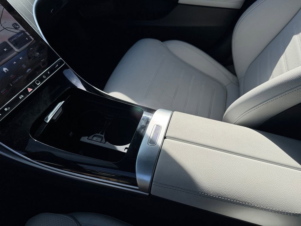 Used 2022 Mercedes-Benz C 300 4MATIC Sedan image 26