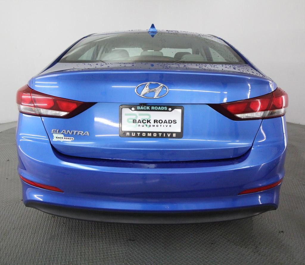 Used 2018 Hyundai Elantra SEL FWD image 8