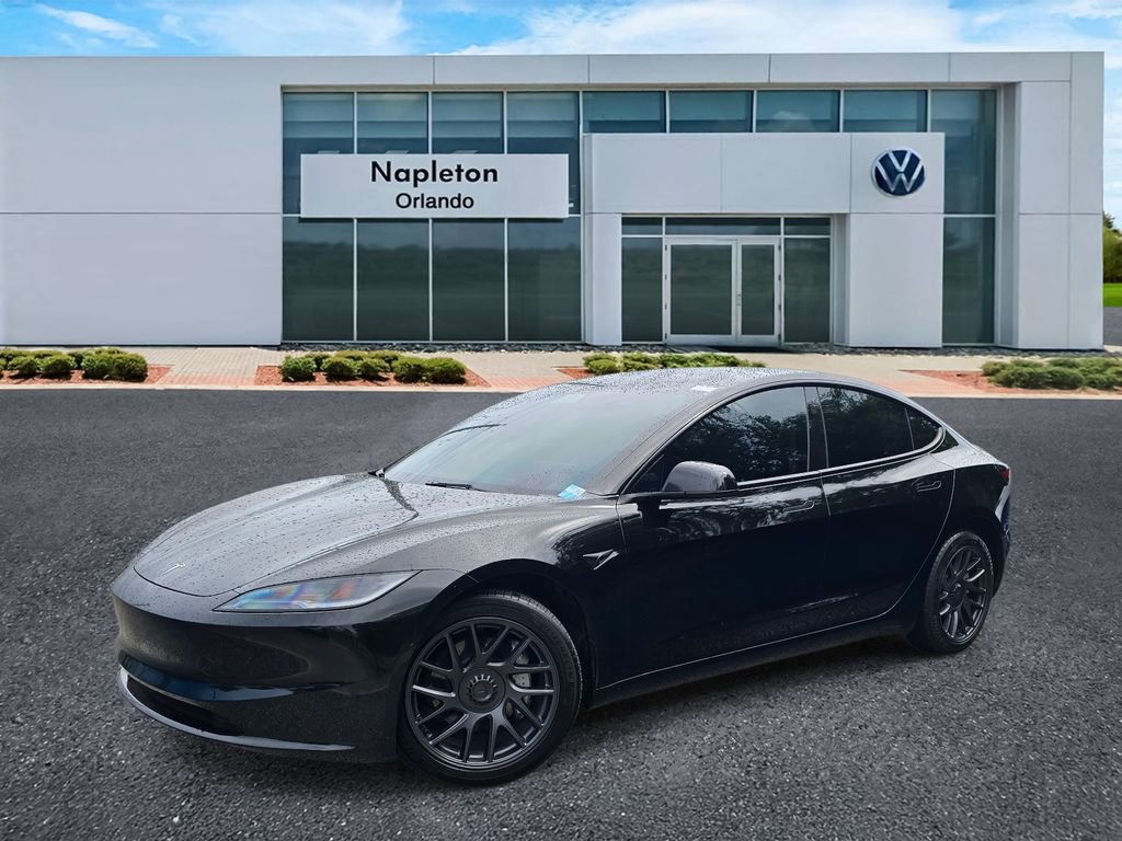 Used 2025 Tesla Model 3 image 28