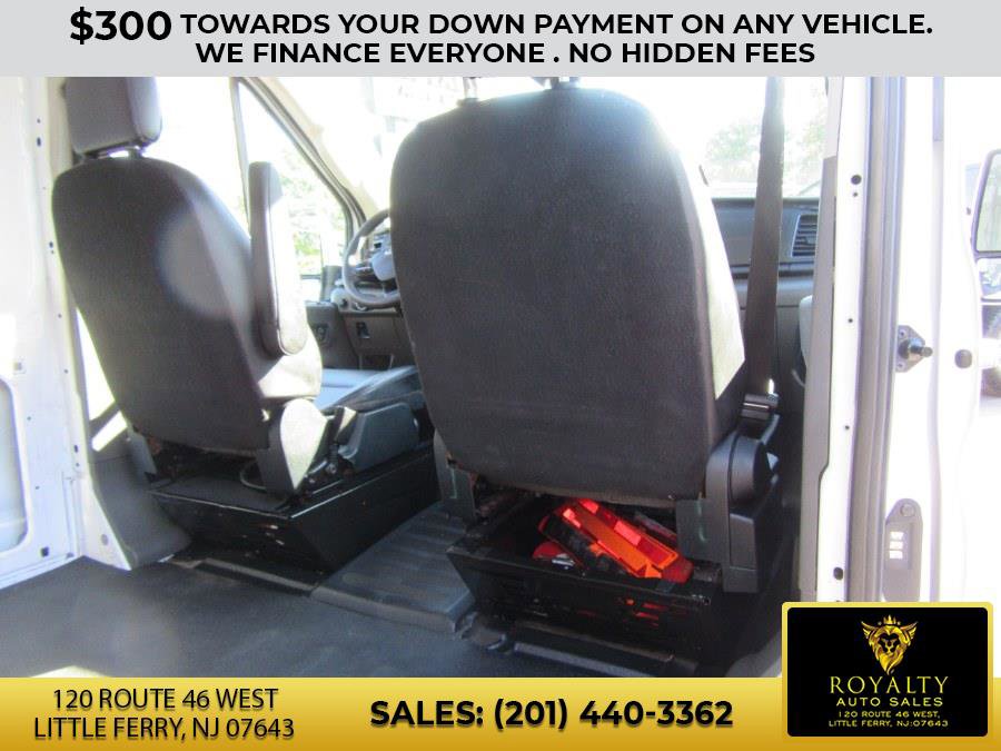 Used 2022 Ford Transit 350 148 High Roof AWD image 40