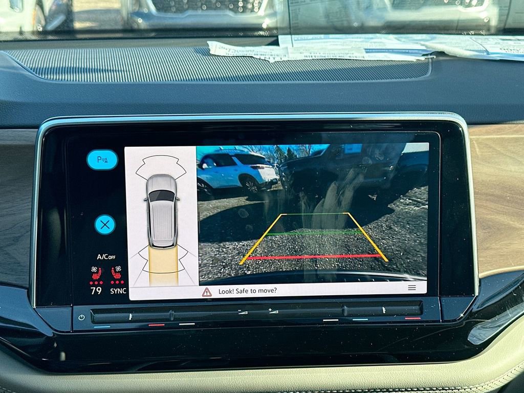 New 2025 Volkswagen Atlas SE image 64