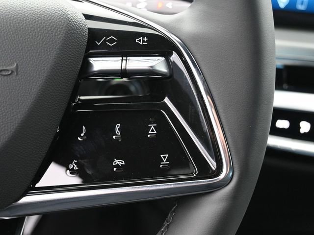 New 2025 Cadillac Lyriq Sport image 25