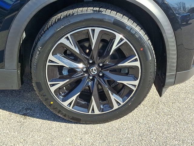 Used 2024 MAZDA CX-90 Plug-In Hybrid w/ Premium Pkg image 8