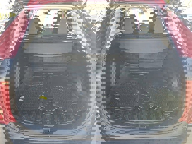 Used 2021 Toyota RAV4 XLE image 8