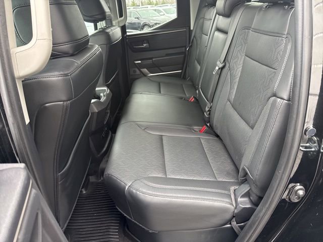 Used 2024 Toyota Tundra Limited AWD/4WD image 32