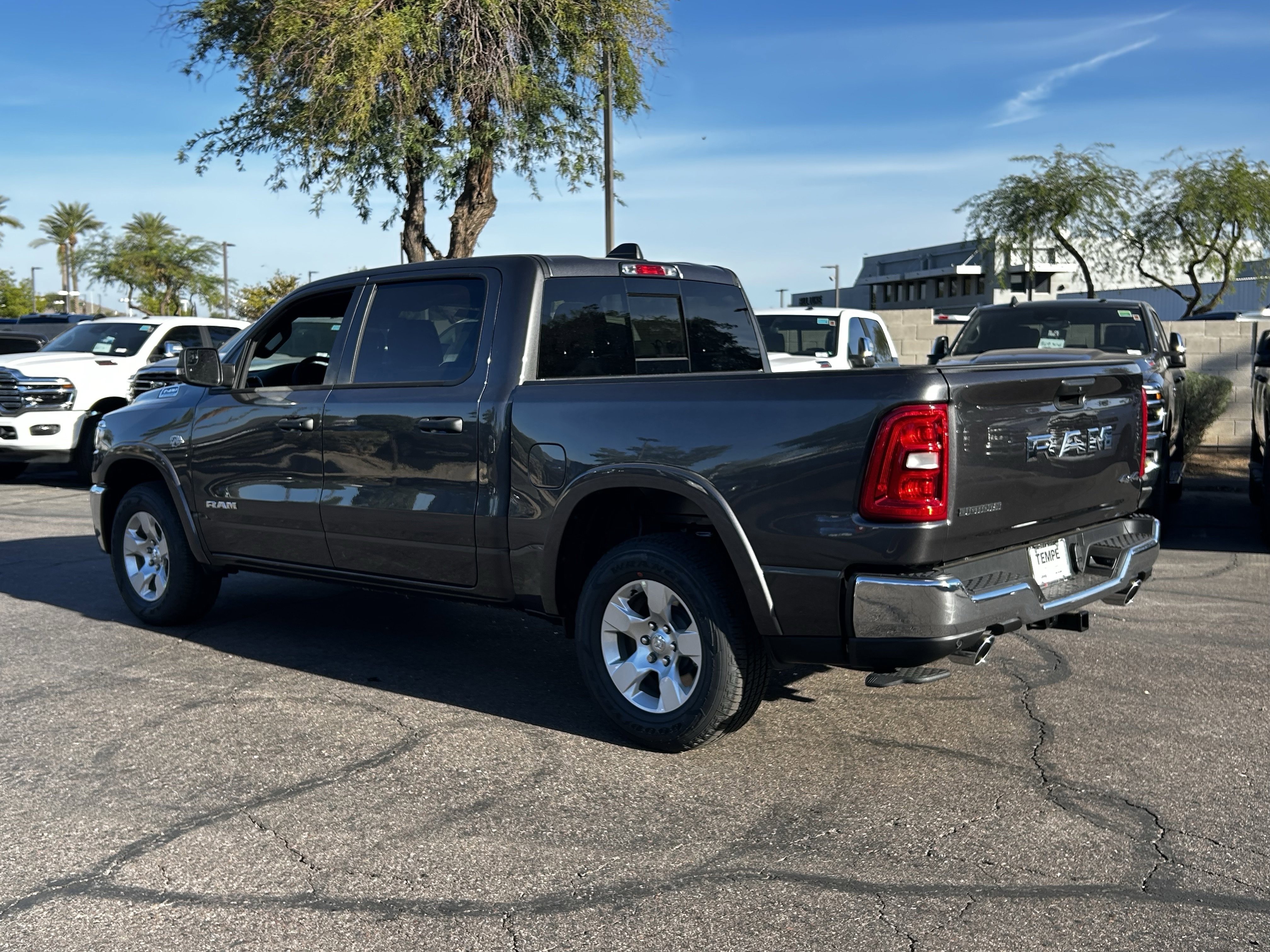 New 2026 RAM 1500 Big Horn AWD/4WD image 4