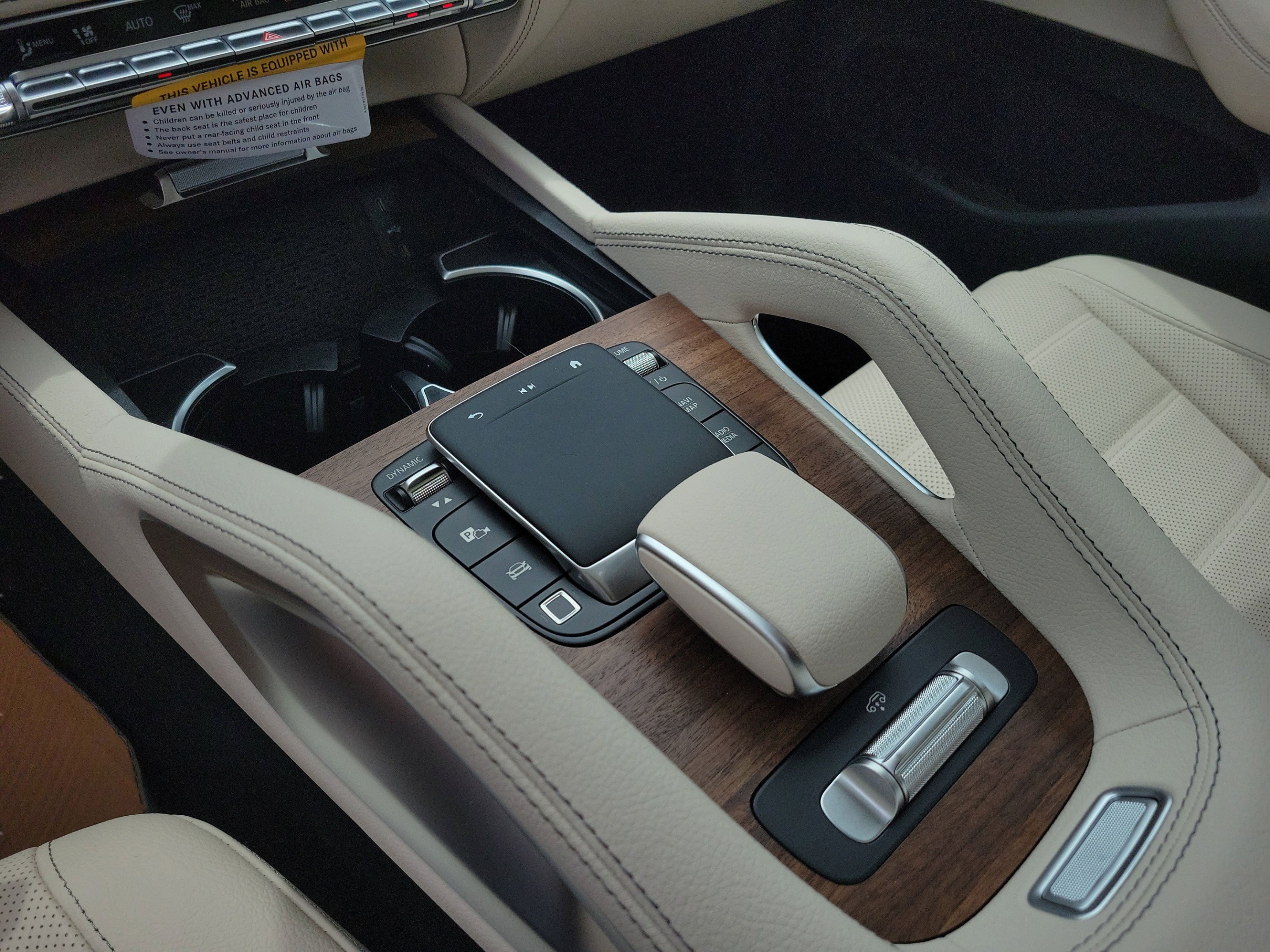 New 2026 Mercedes-Benz GLS 450 4MATIC image 21