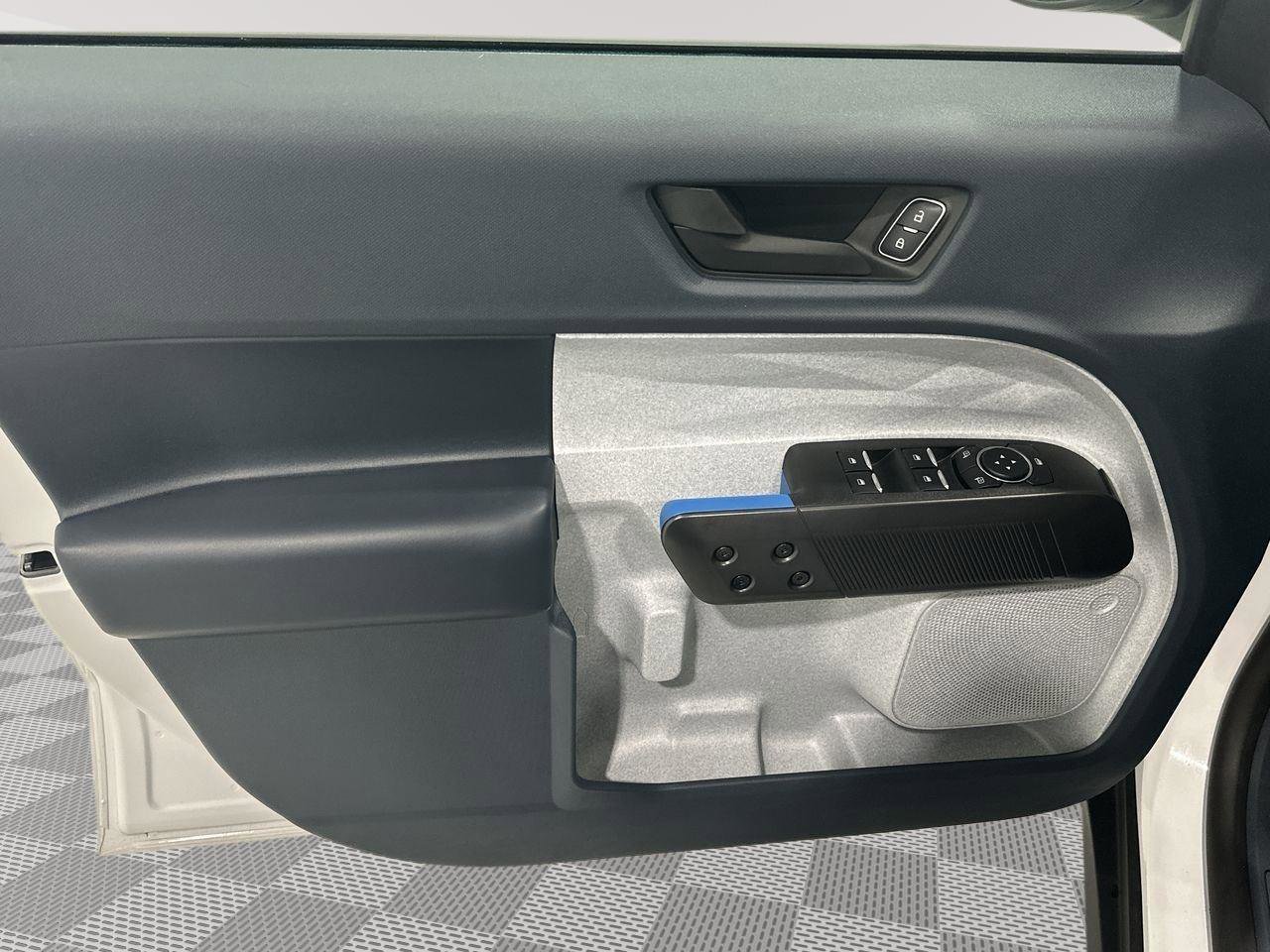 Used 2025 Ford Maverick XLT w/ 4K Tow Package image 21