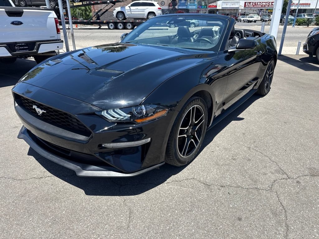 Used 2022 Ford Mustang Premium RWD image 15