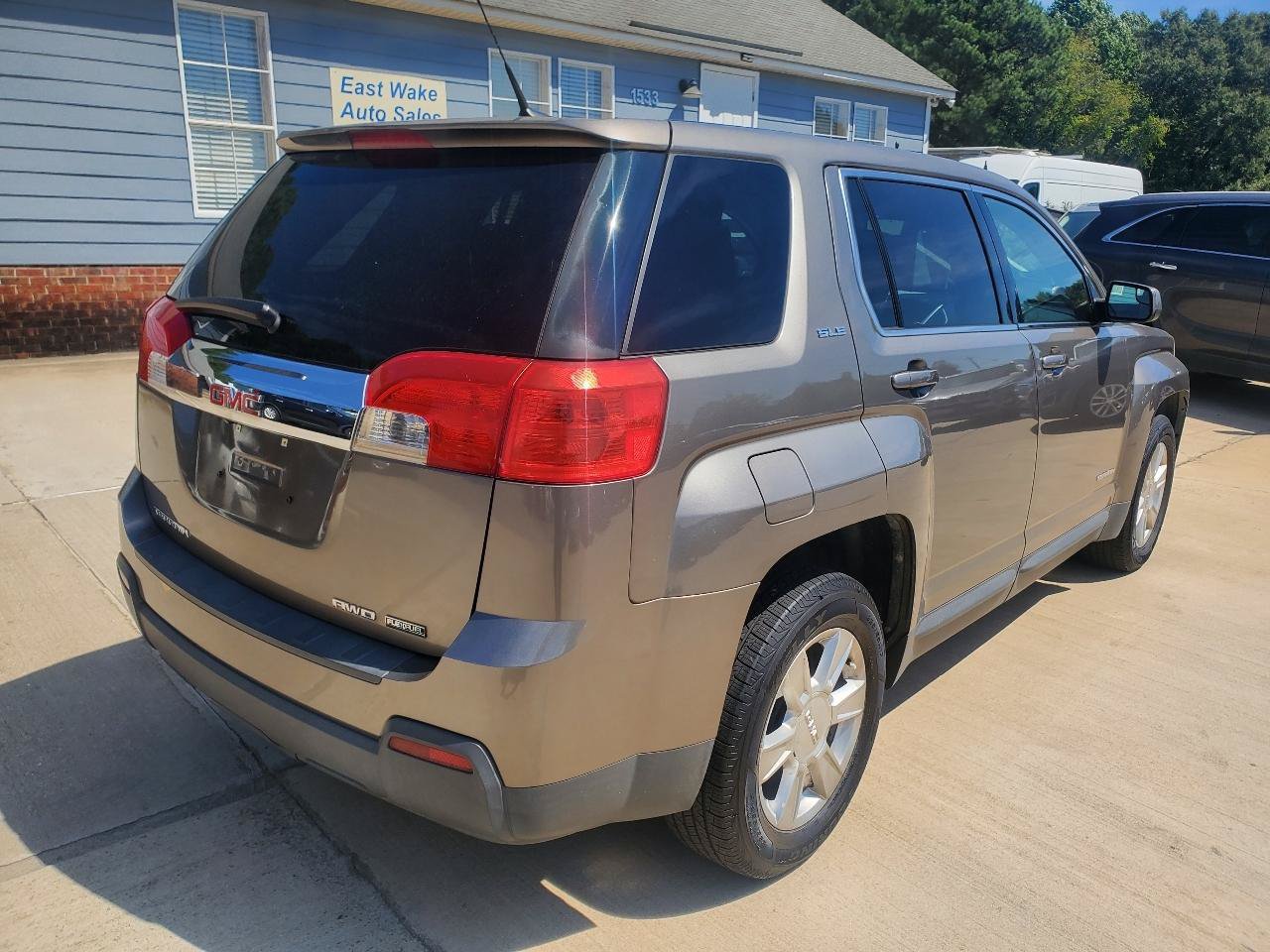 Used 2012 GMC Terrain SLE AWD/4WD image 9