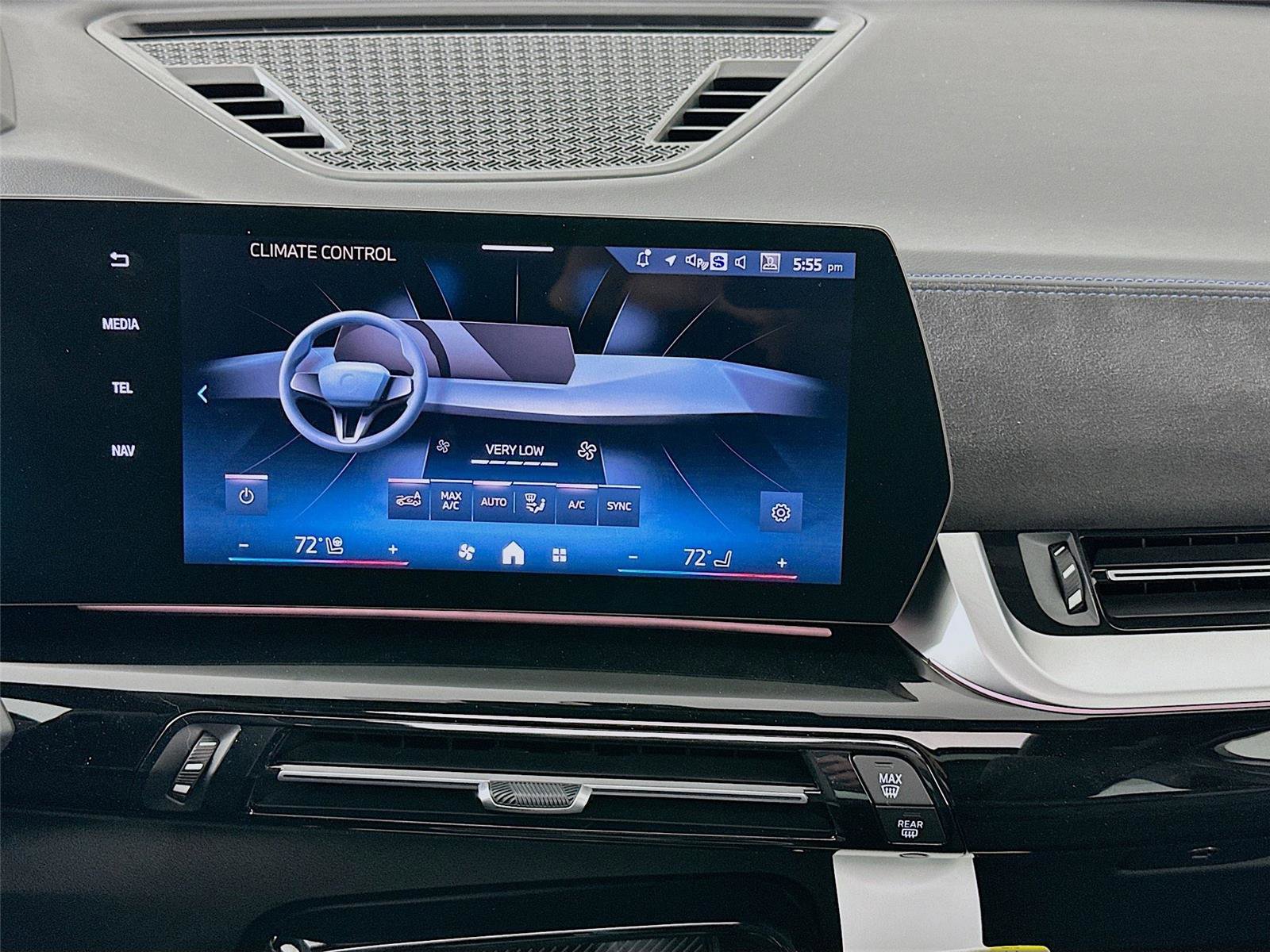 New 2026 BMW X1 xDrive28i w/ Technology Package image 15