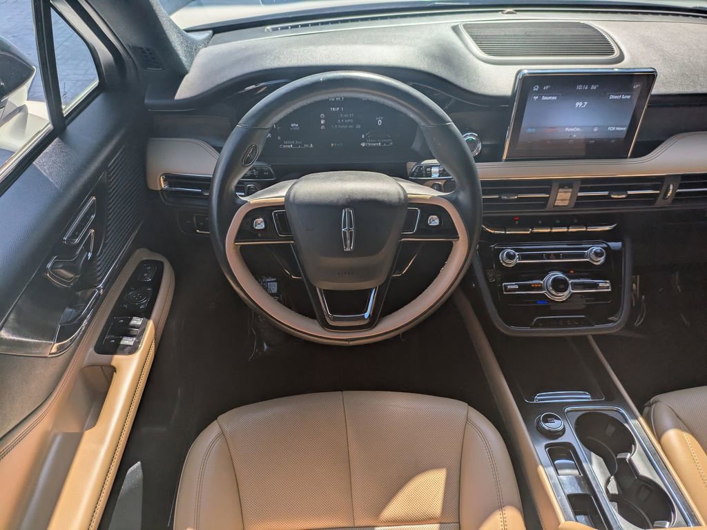 Certified 2022 Lincoln Corsair Reserve w/ Elements Package AWD/4WD image 18