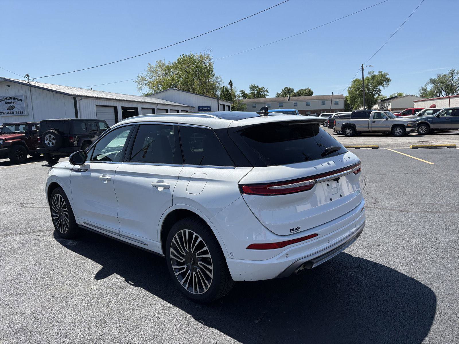 Used 2022 Lincoln Corsair Reserve w/ Equipment Group 201A AWD/4WD image 19