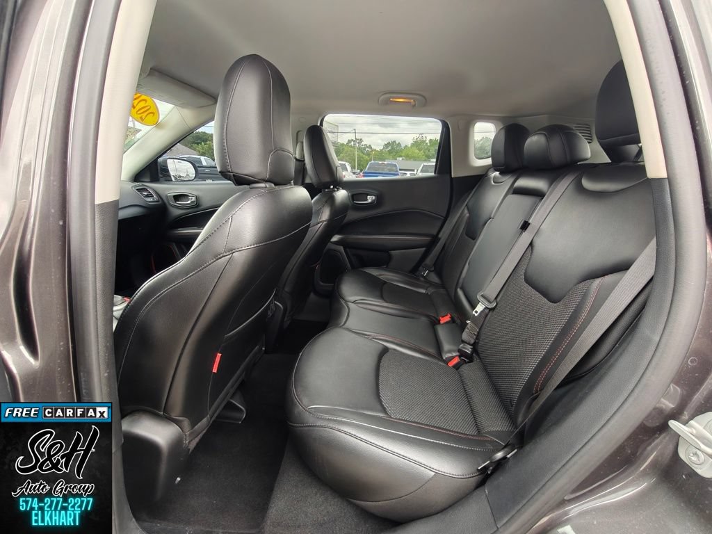 Used 2020 Jeep Compass Trailhawk AWD/4WD image 17