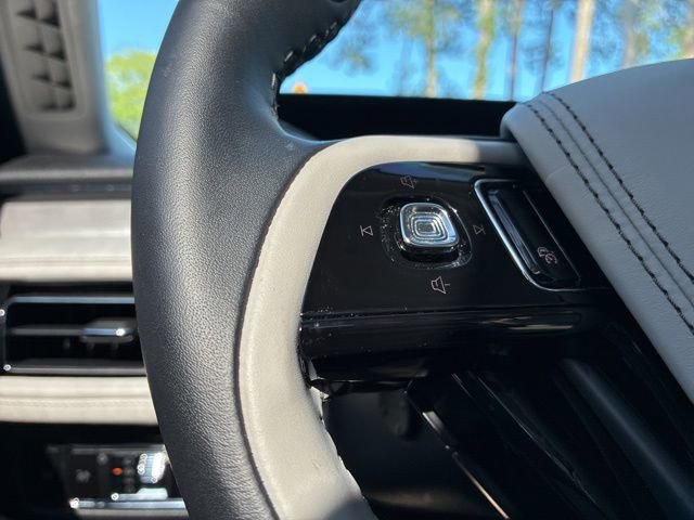 Certified 2025 Lincoln Aviator Reserve w/ Equipment Group 201A AWD/4WD image 28