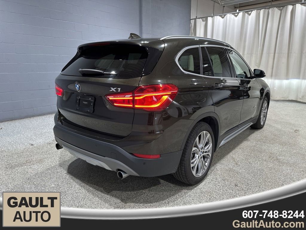 Used 2017 BMW X1 xDrive28i image 3