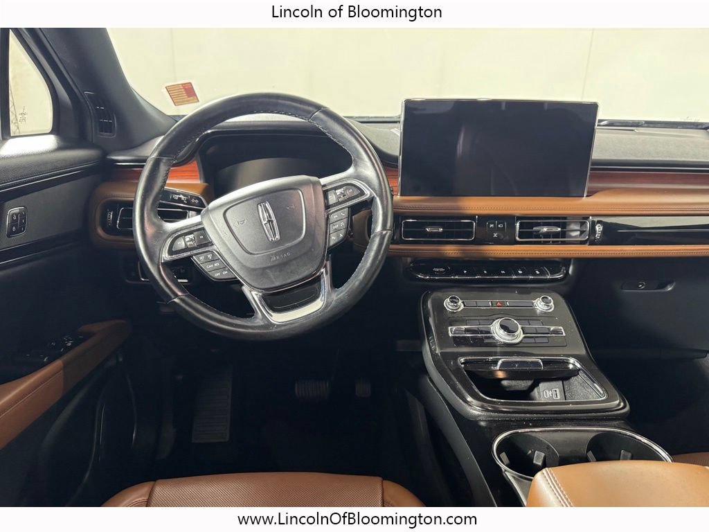 Certified 2023 Lincoln Nautilus Reserve AWD/4WD image 17