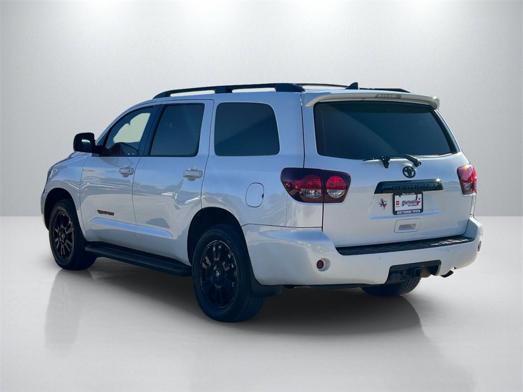 Used 2022 Toyota Sequoia TRD Sport image 7