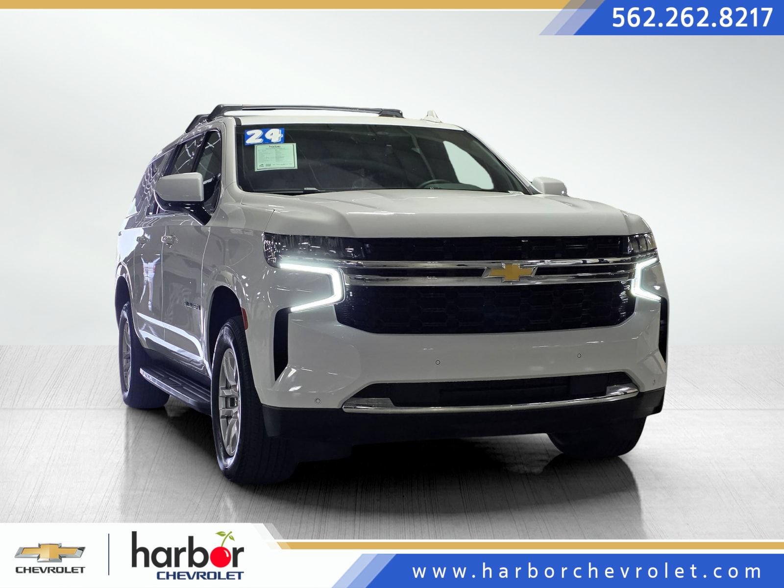 Used 2024 Chevrolet Suburban LS w/ Driver Alert Package AWD/4WD image 1