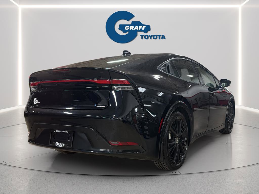 Used 2025 Toyota Prius AWD image 8