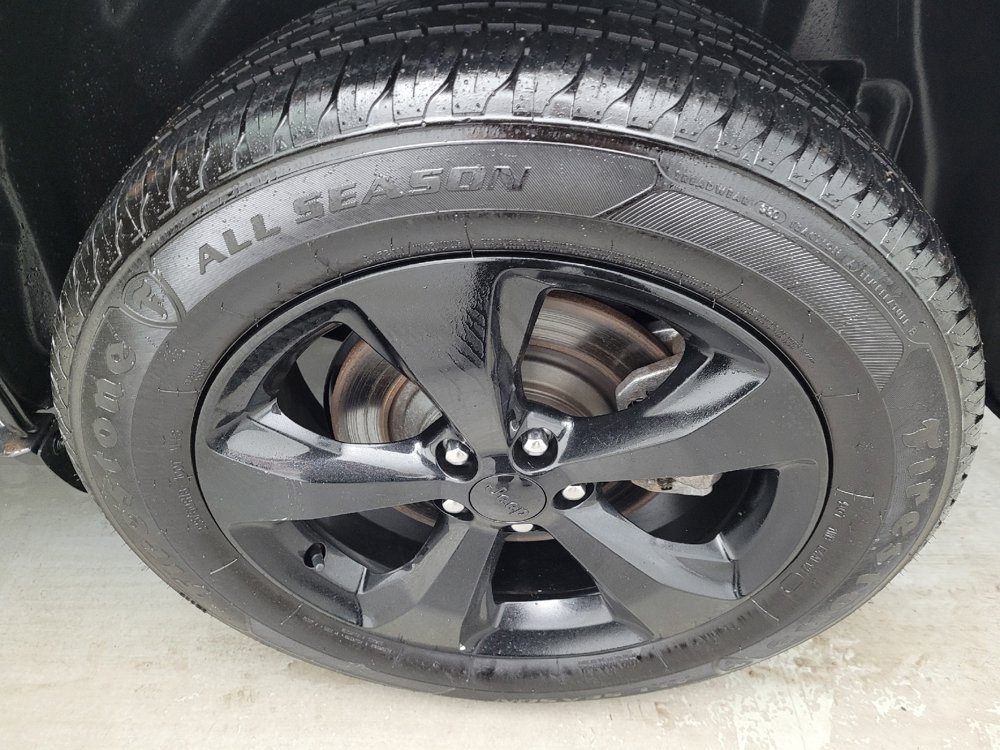 Used 2021 Jeep Cherokee Latitude Plus image 31