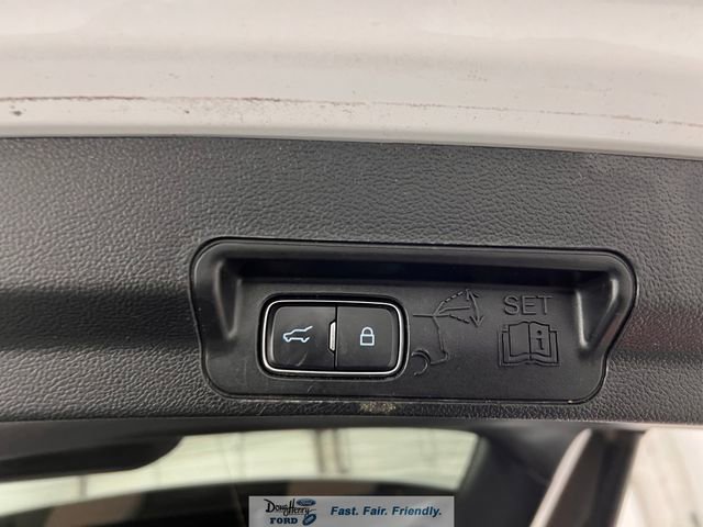 Used 2020 Ford Explorer XLT w/ Comfort Package image 29