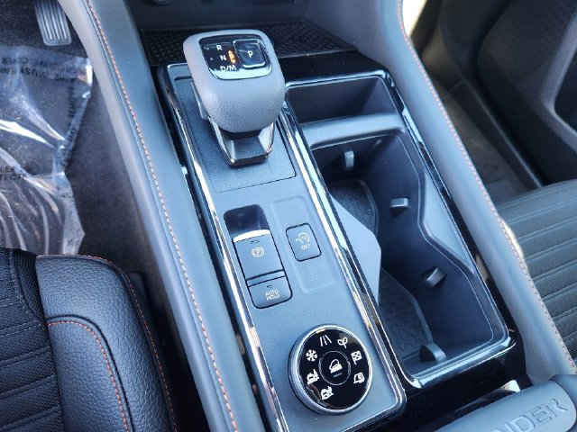 New 2026 Nissan Pathfinder Rock Creek AWD/4WD image 14