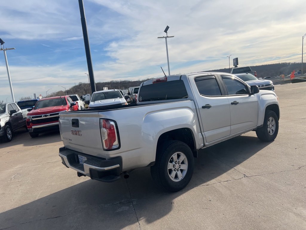 Used 2020 GMC Canyon 2WD Crew Cab w/ Convenience Package image 9