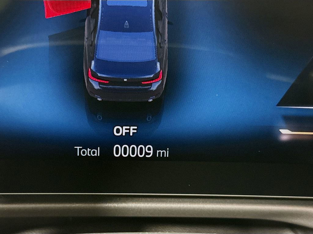 New 2026 BMW 330i 330i w/ Convenience Package image 7