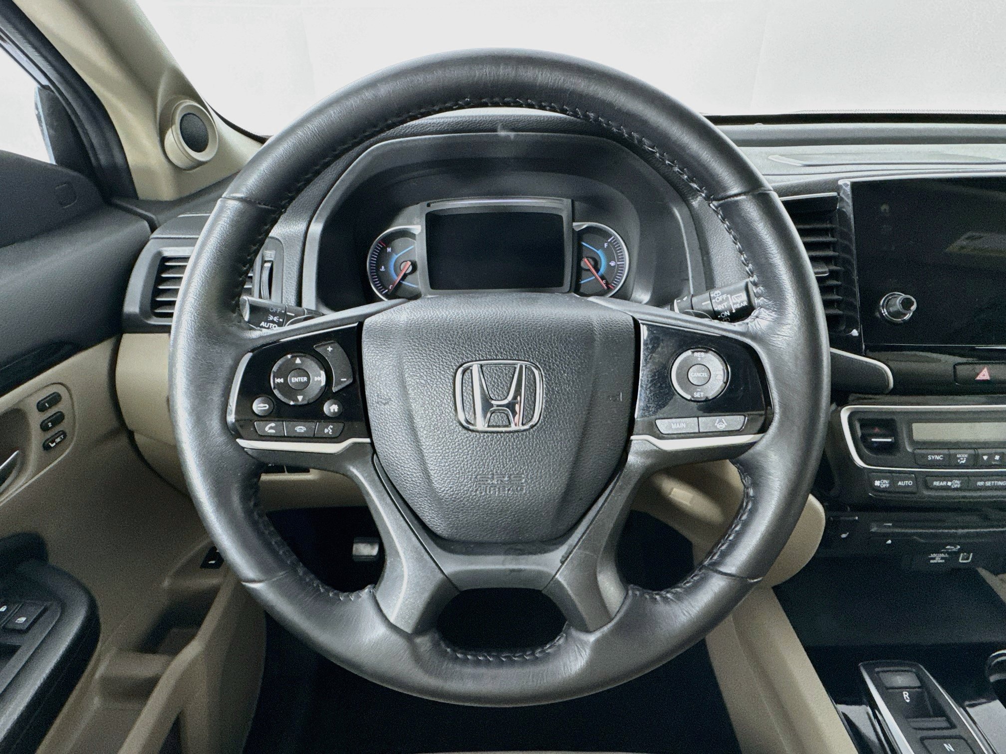 Certified 2019 Honda Pilot Touring image 11