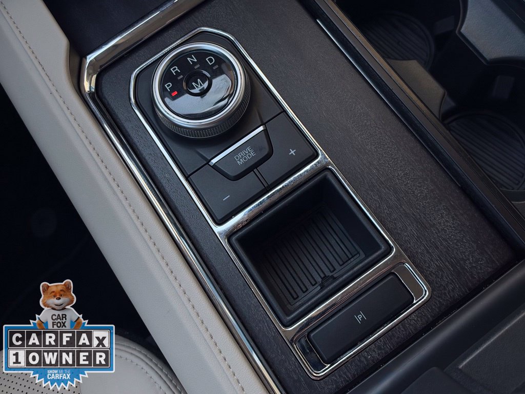 Used 2024 Ford Expedition Platinum RWD image 17