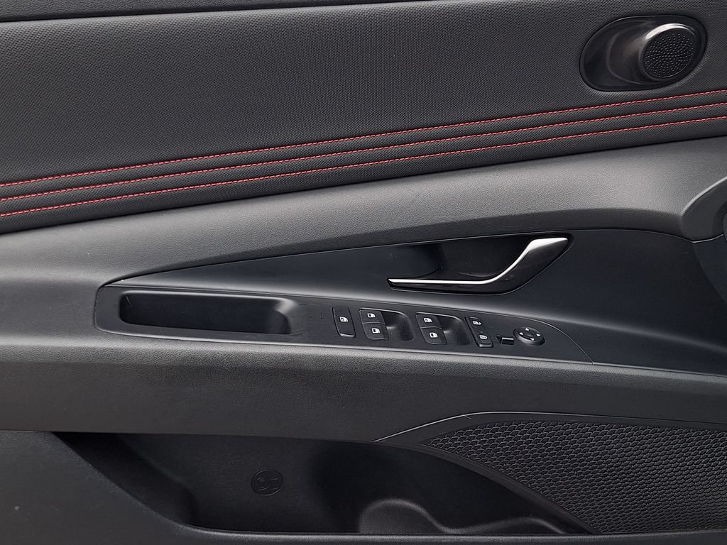 Certified 2023 Hyundai Elantra N Line FWD image 9