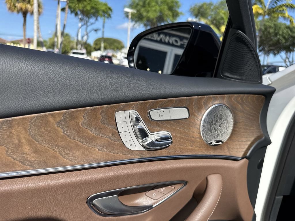 Used 2022 Mercedes-Benz E 350 Sedan w/ Driver Assistance Package image 41