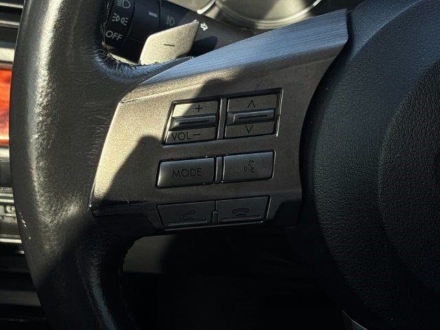 Used 2011 Subaru Outback 3.6R Limited w/ PWR Moonroof Pkg AWD/4WD image 22