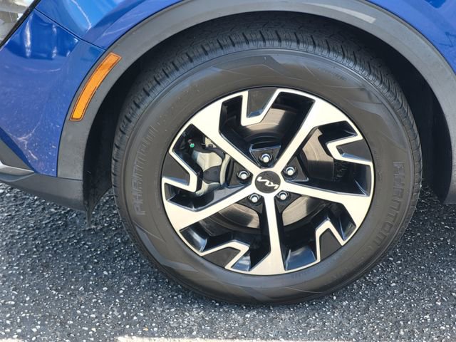 Used 2023 Kia Sportage EX image 8