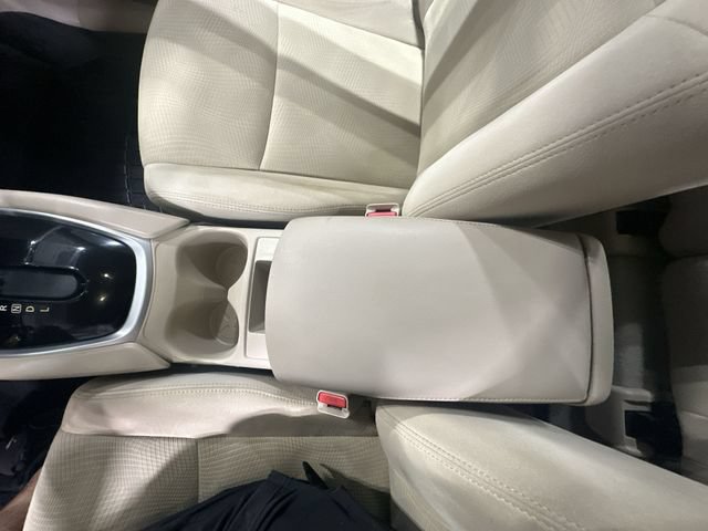 Used 2015 Nissan Rogue S AWD/4WD image 28