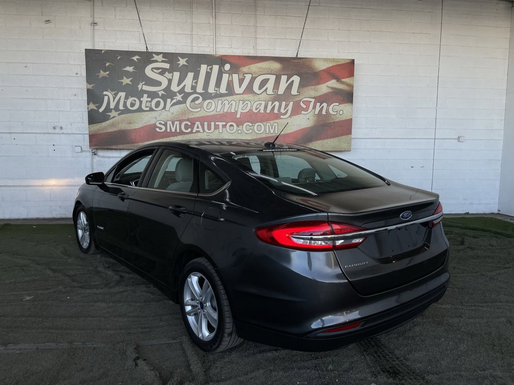Used 2018 Ford Fusion S image 3