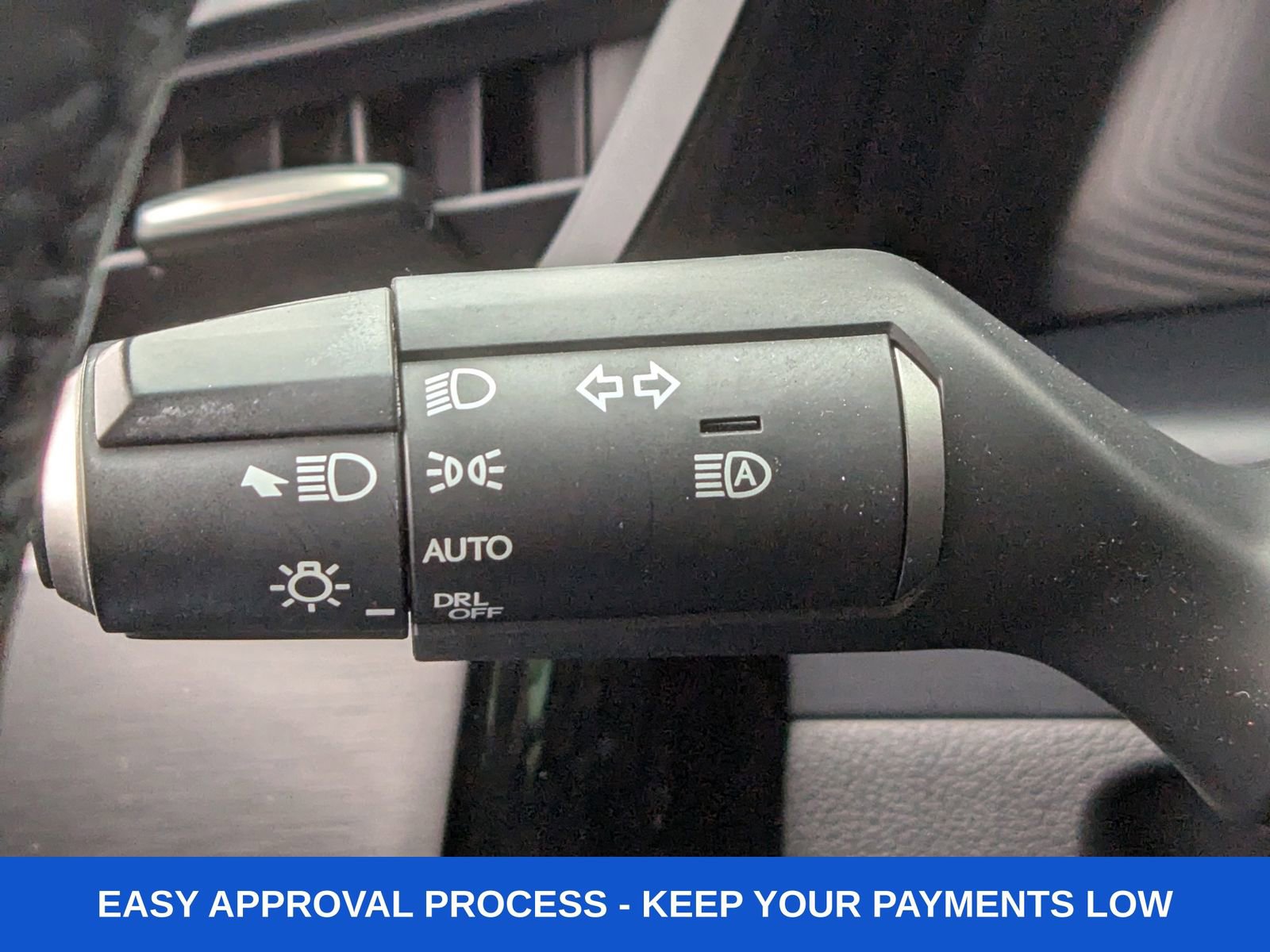 Used 2023 Lexus ES 300h w/ Premium Package image 40