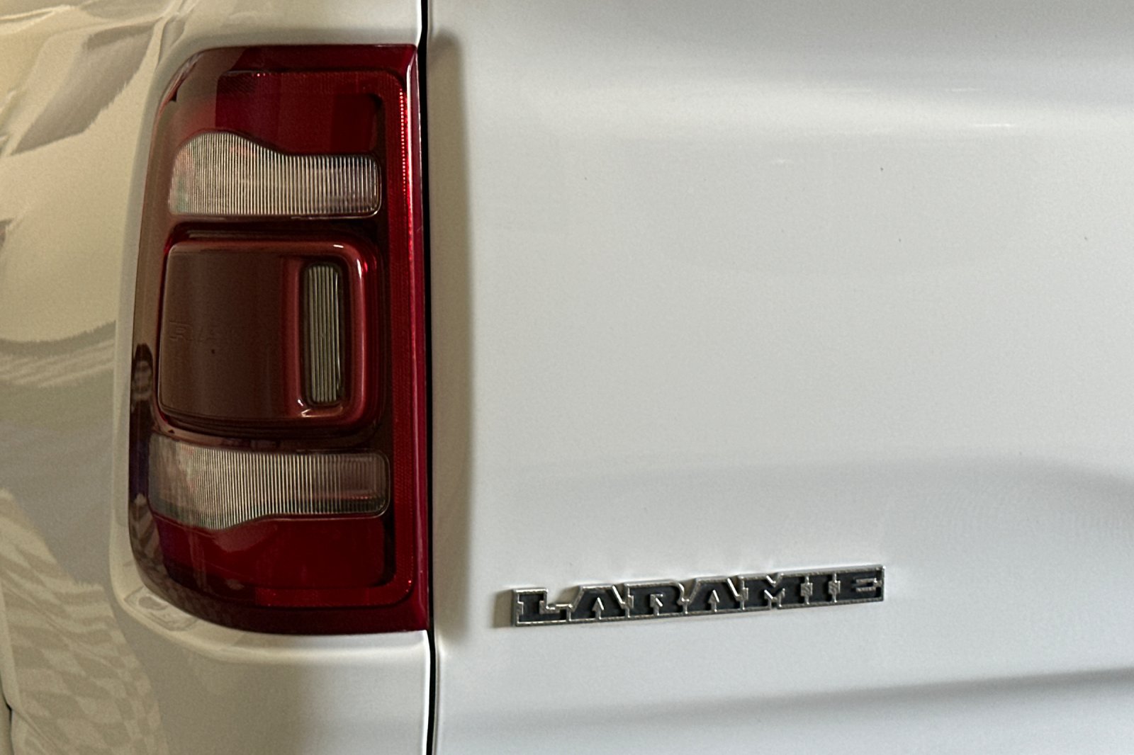 Used 2021 RAM 1500 Laramie AWD/4WD image 48