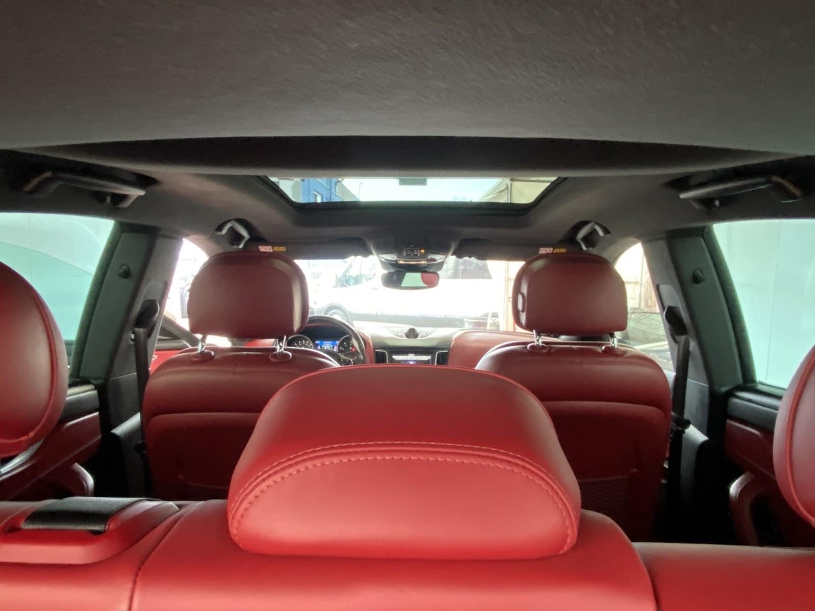 Used 2017 Maserati Levante S image 16