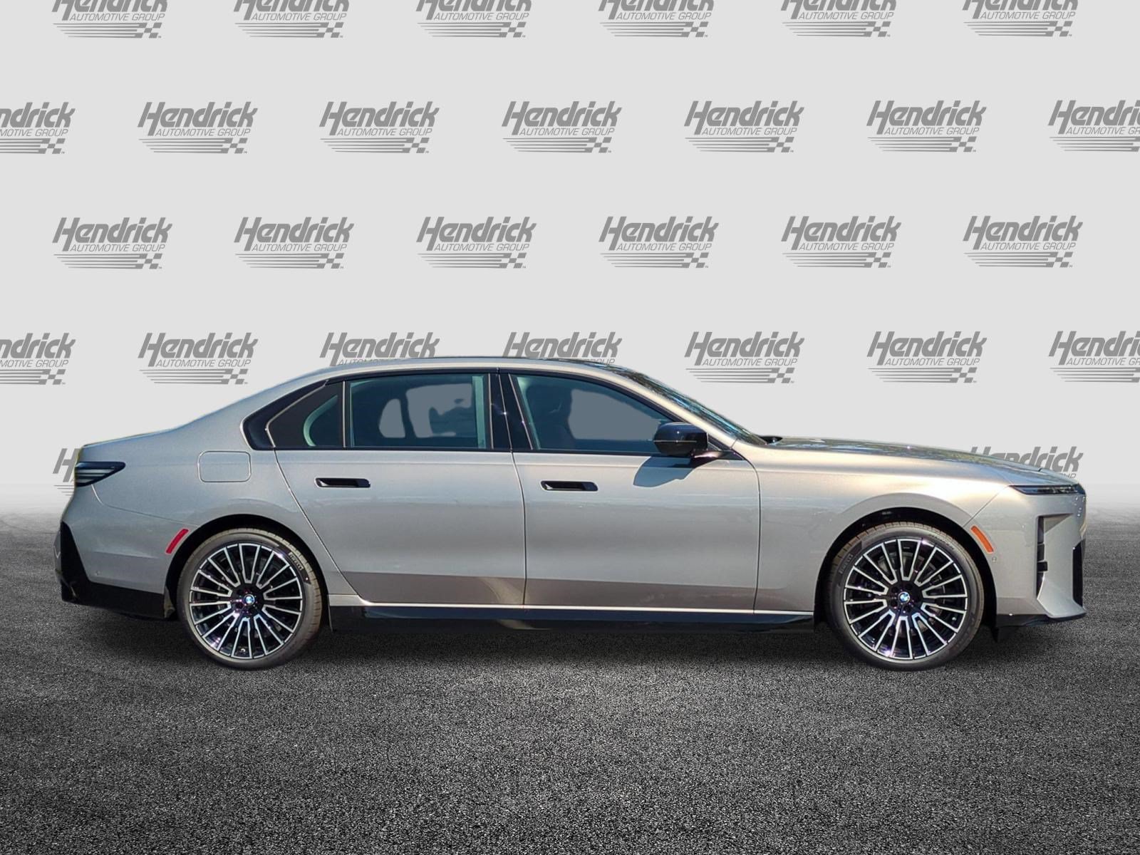 New 2027 BMW i7 xDrive50 w/ Executive Package AWD/4WD image 11