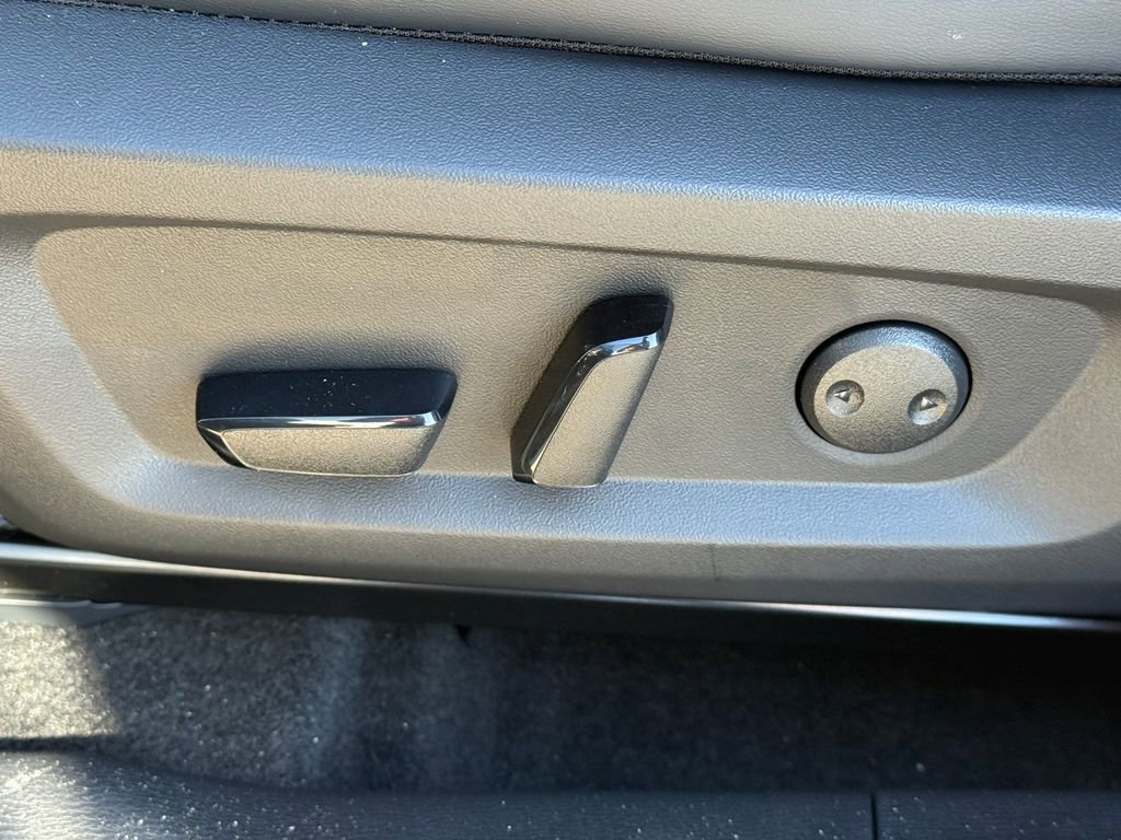 New 2026 Nissan Rogue SL image 22