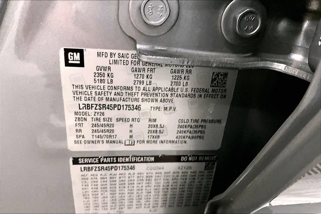 Used 2023 Buick Envision Avenir image 39