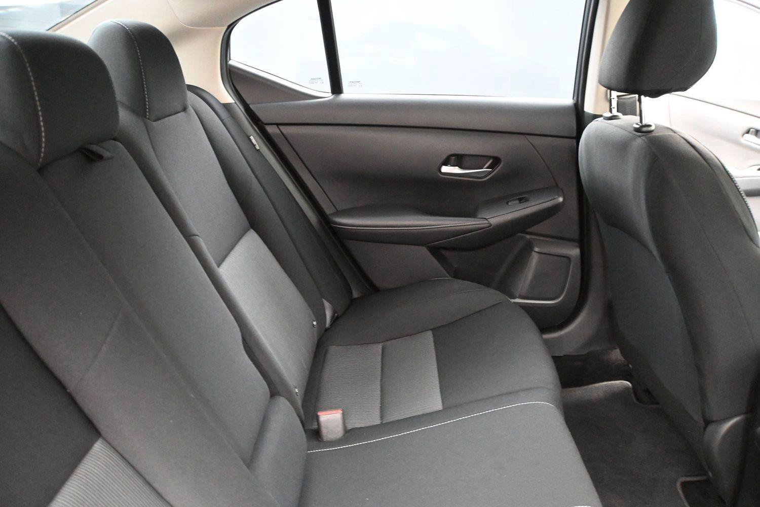 Used 2021 Nissan Sentra SV FWD image 19