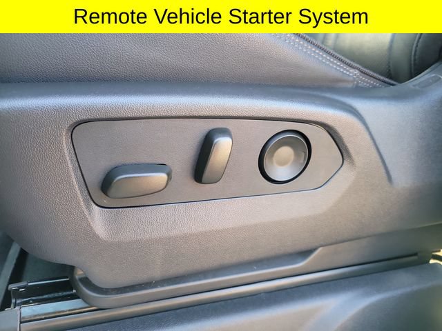 Used 2025 Chevrolet Silverado 1500 High Country AWD/4WD image 23