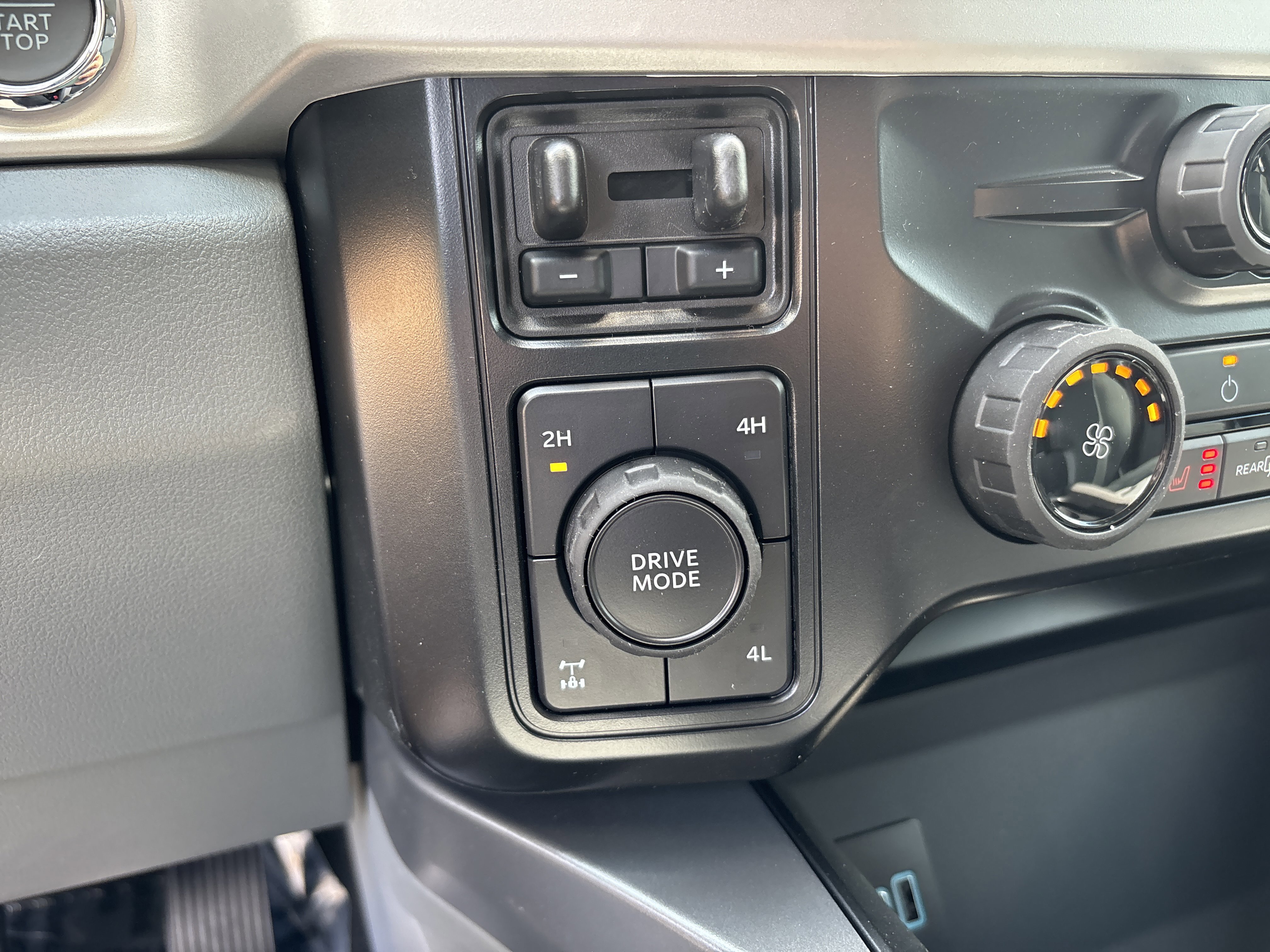 New 2026 Ford F350 XLT AWD/4WD image 20